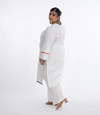 White Lawn kurta