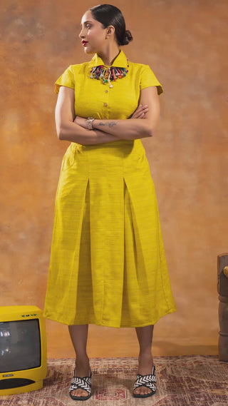 women's skirt set
